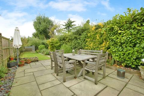 3 bedroom end of terrace house for sale, Old Bath Road, Cheltenham GL53