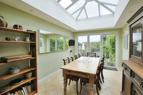 3 bedroom end of terrace house for sale, Old Bath Road, Cheltenham GL53