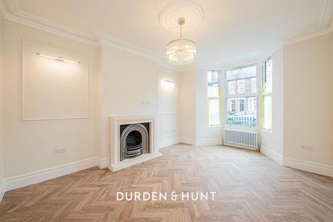 7 Fitzgerald Road, London, E11 2ST