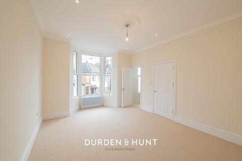 7 Fitzgerald Road, London, E11 2ST