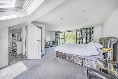 30 Birling Drive, Tunbridge Wells, TN2 5LG