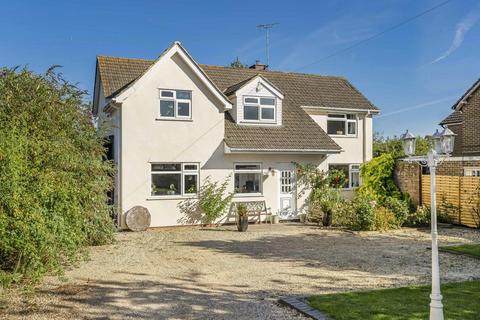 4 bedroom detached house for sale, Station Road, Marsh Gibbon