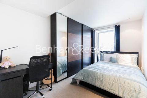 2 bedroom apartment to rent, Park Street, Chelsea Creek SW6