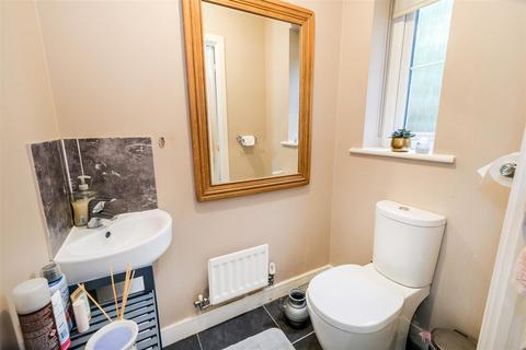 63 The Square, Loughton, IG10 3FE