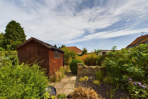 2 bedroom terraced house for sale, North Street, Nafferton YO25 4JW