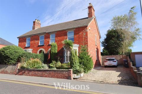 3 bedroom semi-detached house for sale, Halton Road, Spilsby