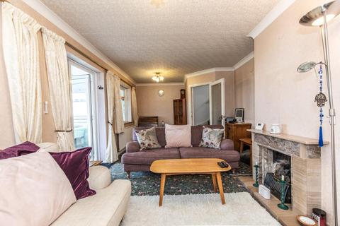 94 Bexhill Road, Brighton, BN2 6QA