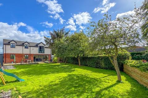 5 bedroom detached house for sale, Main Road, Atherstone CV9