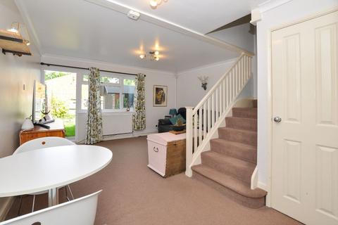 2 bedroom terraced house for sale, Wimblehurst Road, Horsham RH12