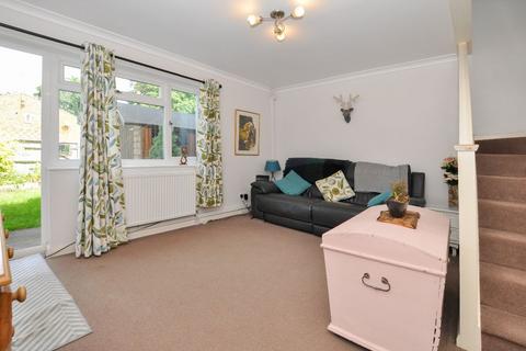 2 bedroom terraced house for sale, Wimblehurst Road, Horsham RH12