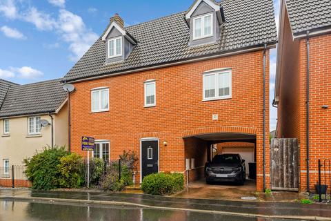 5 bedroom detached house for sale, Stansted CM24