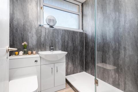 9 Burnbrae Road, Stoneyburn, Bathgate, EH47 8DF