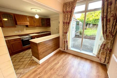 3 bedroom semi-detached house for sale, Burland Avenue, Claregate, Wolverhampton, WV6