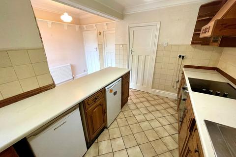 3 bedroom semi-detached house for sale, Burland Avenue, Claregate, Wolverhampton, WV6