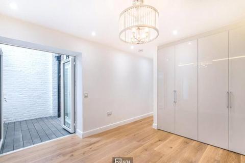 2 bedroom apartment to rent, Beaufort Gardens, London SW3