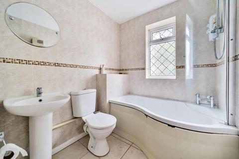 67 Seymour Way, Sunbury-on-thames, TW16 7NL