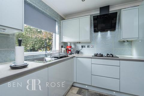 69 Alder Close, Leyland, PR26 7TU