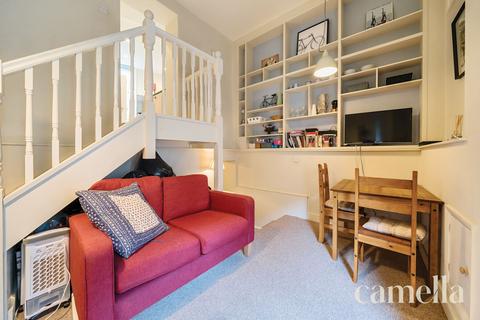 1a Avonvale Place, Batheaston, Bath, BA1 7RF