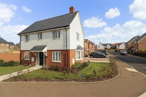 3 bedroom detached house for sale, Foxglove Drive, Hellingly