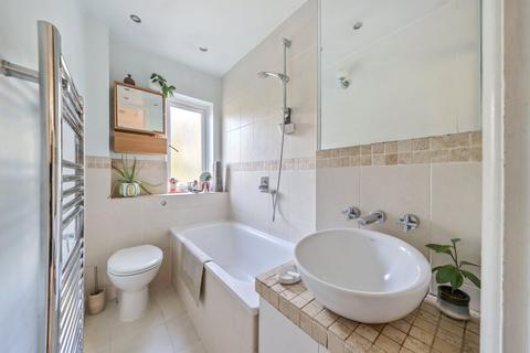 104 Speer Road, Thames Ditton, KT7 0PP
