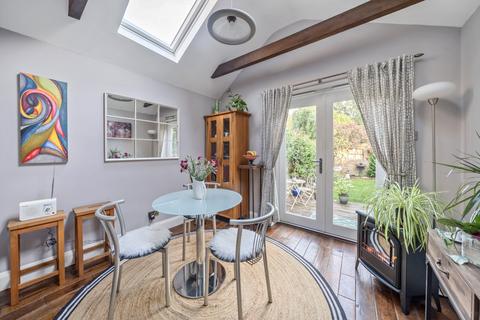 104 Speer Road, Thames Ditton, KT7 0PP