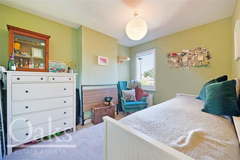 10 Enmore Avenue, London, SE25 5LG