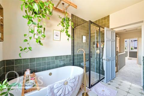 10 Enmore Avenue, London, SE25 5LG