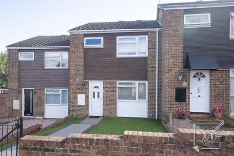 17 Mackenzie Way, Gravesend, DA12 5UH