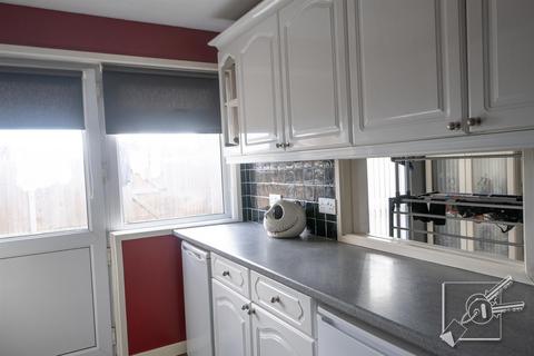 17 Mackenzie Way, Gravesend, DA12 5UH