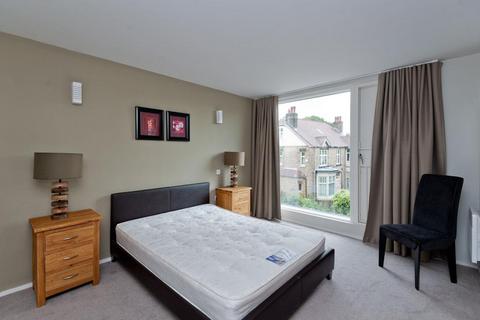 2 bedroom apartment to rent, Sharrow Point, Sharrow Head S11