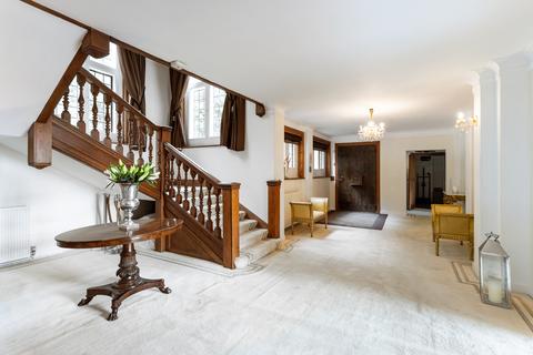 15 bedroom house for sale, Greyfriars, Hogs Back, Surrey GU3