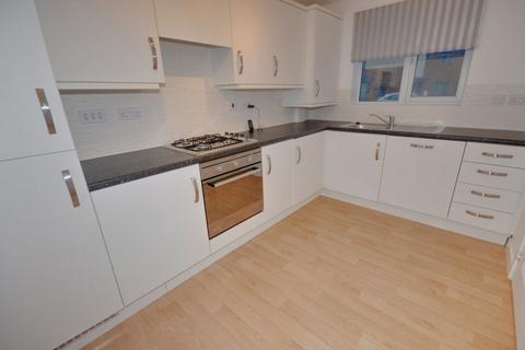 2 bedroom terraced house to rent, Kirkstall Road, Barnsley, S71