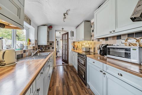 3 bedroom semi-detached house for sale, Sunbury Lane, Walton-on-Thames, Surrey, KT12