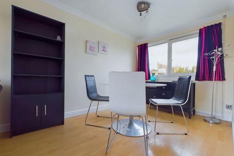 2 bedroom maisonette for sale, Birch Close, Lancing, BN15 8PX