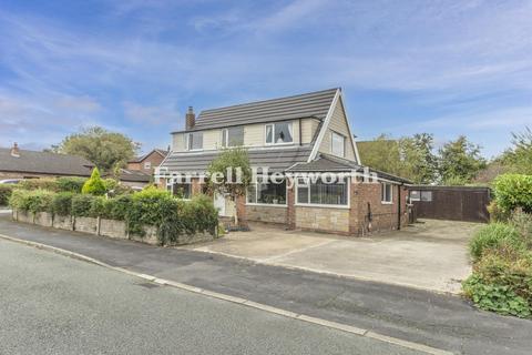 4 bedroom house for sale, Windsor Drive, Chorley PR6