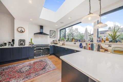 4 bedroom terraced house for sale, Wellmeadow Road, London
