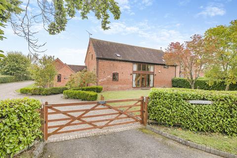 5 bedroom barn conversion for sale, Stonebow Road Drakes Broughton Pershore, Worcestershire, WR10 2AT