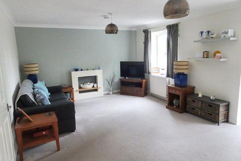 2 bedroom apartment to rent, Croft Road, East Sussex TN6