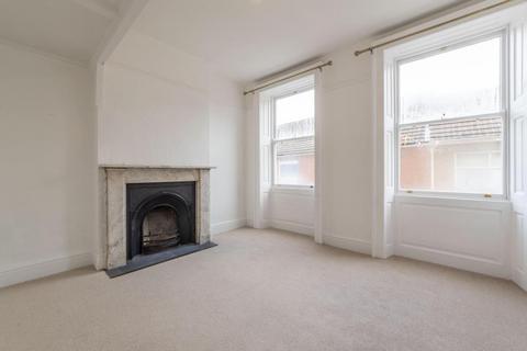 2 bedroom flat to rent, Cartergate, Newark NG24