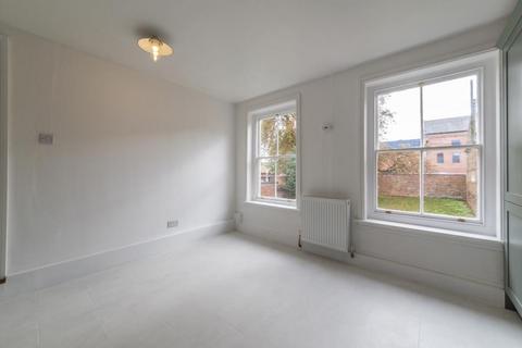 2 bedroom flat to rent, Cartergate, Newark NG24