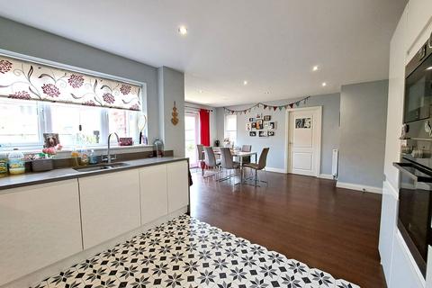 29 Bridestones Place, Eaton, Congleton, CW12 2NZ