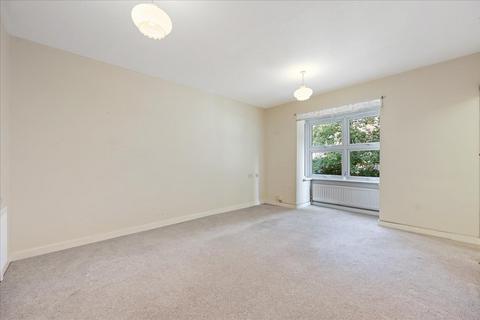 1 bedroom flat for sale, Gordon Road, Ealing, W5