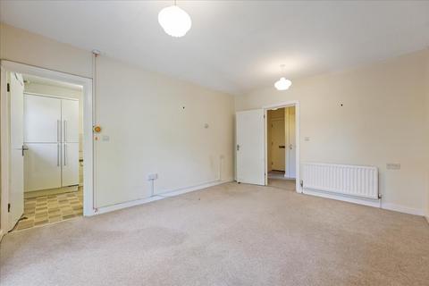 1 bedroom flat for sale, Gordon Road, Ealing, W5