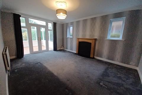 4 bedroom house to rent, Links Drive, Solihull