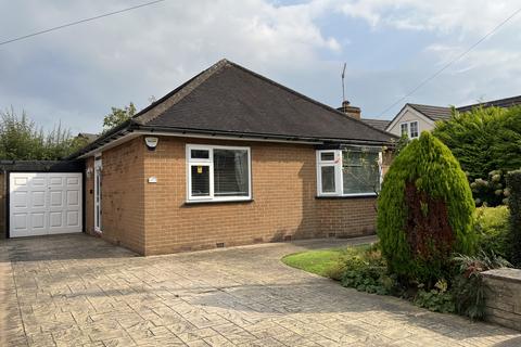 2 bedroom detached bungalow to rent, Henson Grove, Timperley WA15