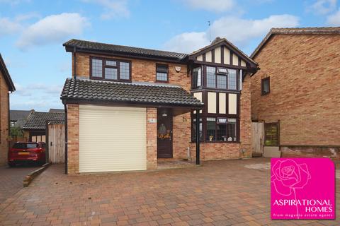 4 bedroom detached house for sale, Burystead Rise, Raunds