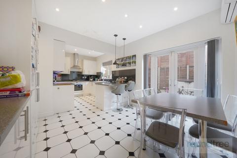 4 bedroom house for sale, Golders Manor Drive, Golders Green NW11