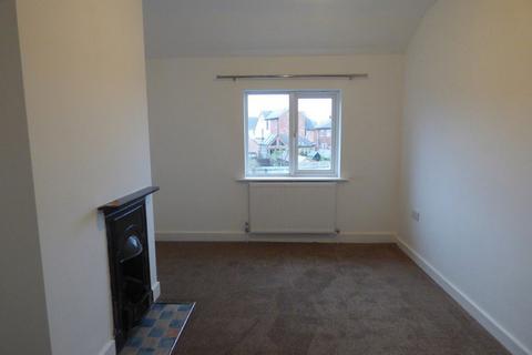 2 bedroom semi-detached house to rent, Oakland Avenue, Long Eaton, NG10 3JL