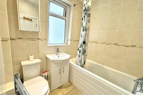 6 bedroom end of terrace house for sale, Bramblebury Road, Plumstead, SE18