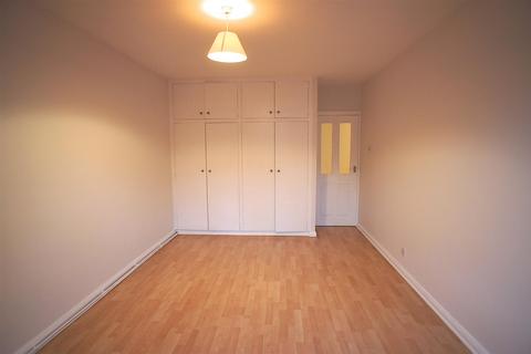 2 bedroom apartment to rent, Hale Court, Willow Tree Road, Hale, Altrincham